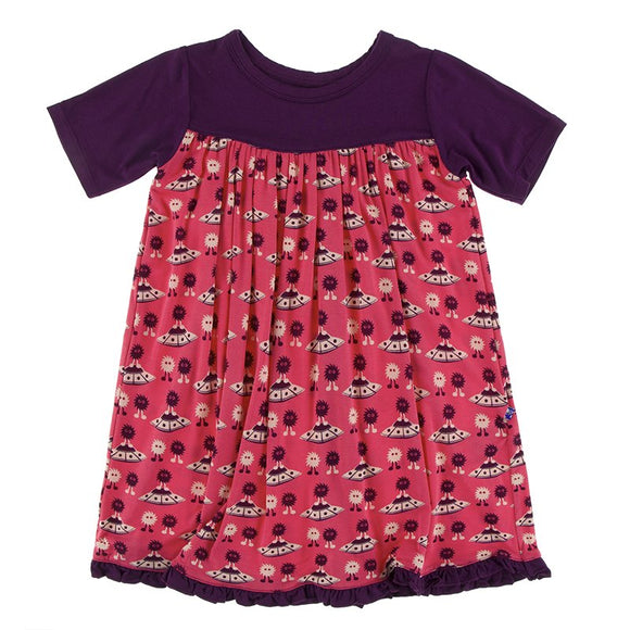 Kickee Pants - Print Classic Short Sleeve Swing Dress in Red Ginger Aliens with Flying Saucers