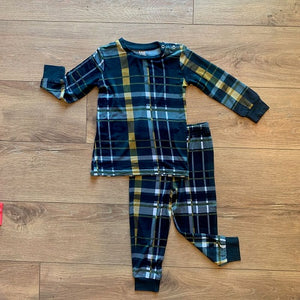 Kozi & Co 2-piece Sets in Hunter & Gold Plaid (Winter 2019)